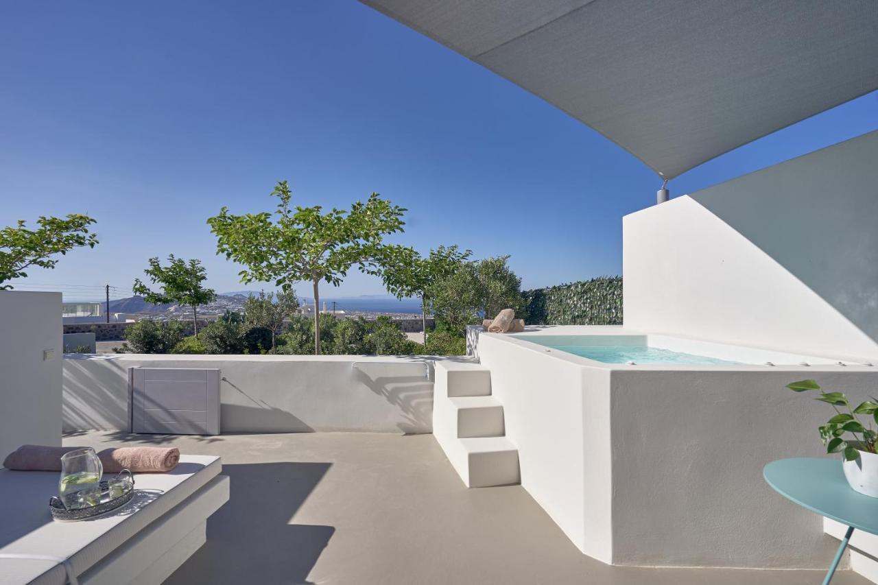 Nova Luxury Suites Pyrgos Kallistis Exterior photo
